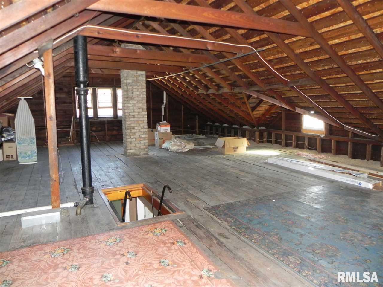2116 3rd Street Moline, IL 61265 - Photo 36 of 36 Gallery Image 36