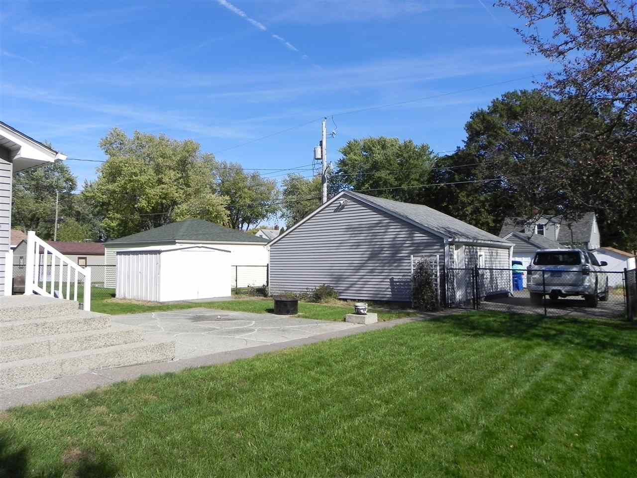 2116 3rd Street Moline, IL 61265 - Photo 8 of 36 Gallery Image 8