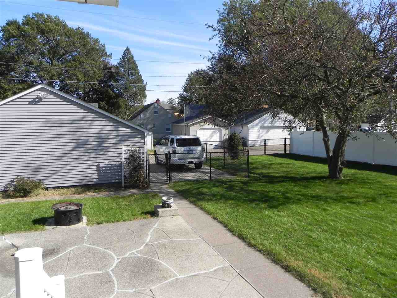 2116 3rd Street Moline, IL 61265 - Photo 10 of 36 Gallery Image 10