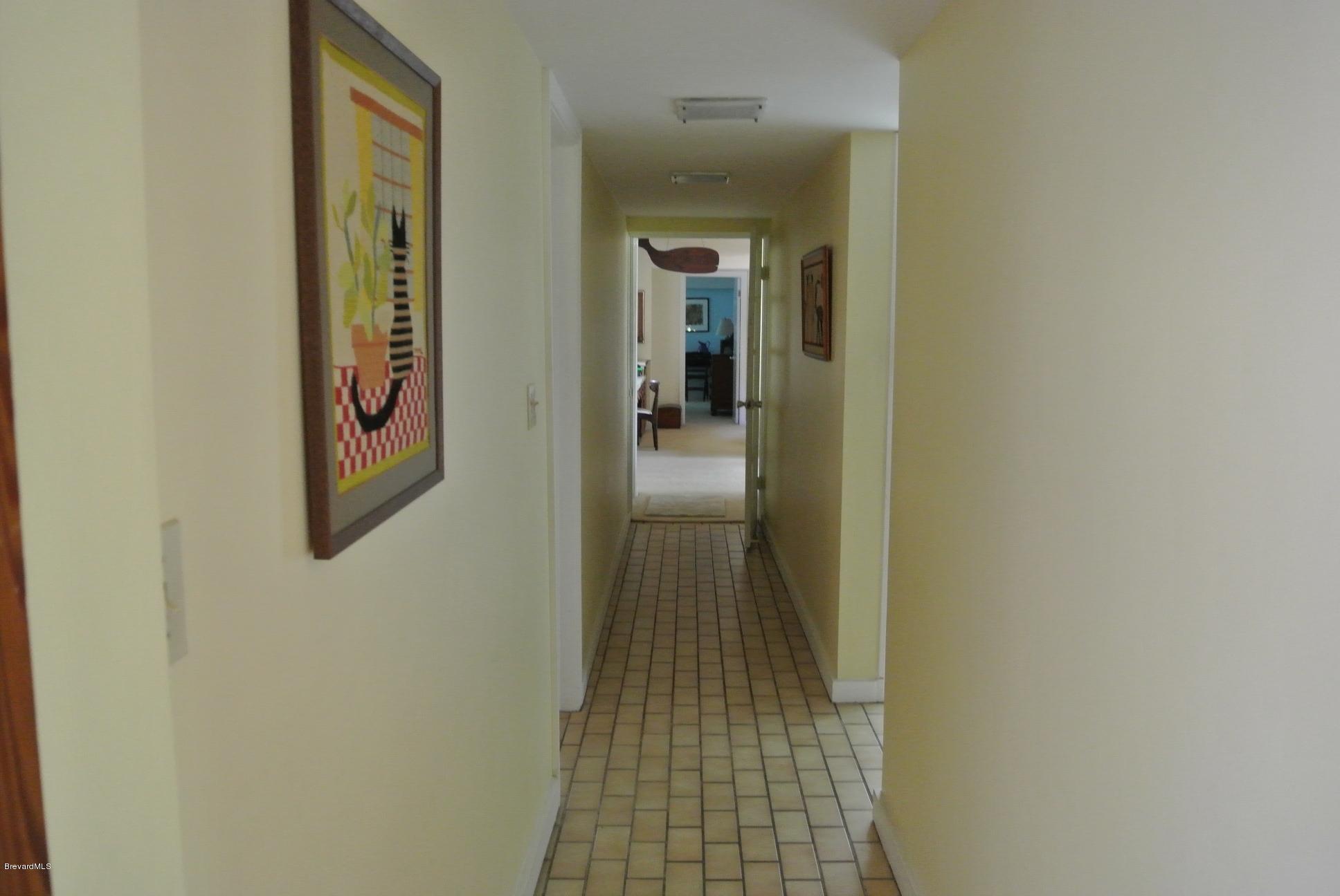 2108 Country Club Road Melbourne, FL 32901 - Photo 4 of 40 2108 Country Club Rd 003