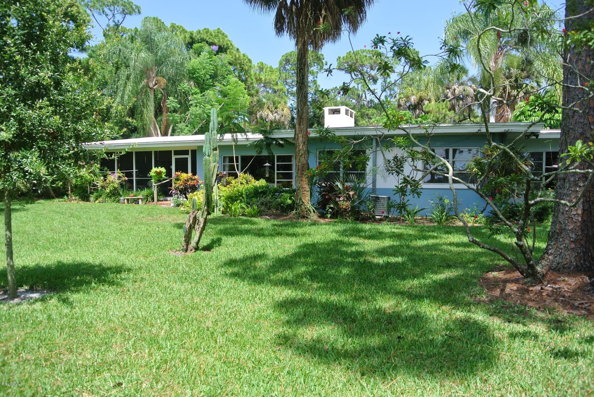 2108 Country Club Road Melbourne, FL 32901 - Photo 32 of 40 2108 Country Club Rd 033