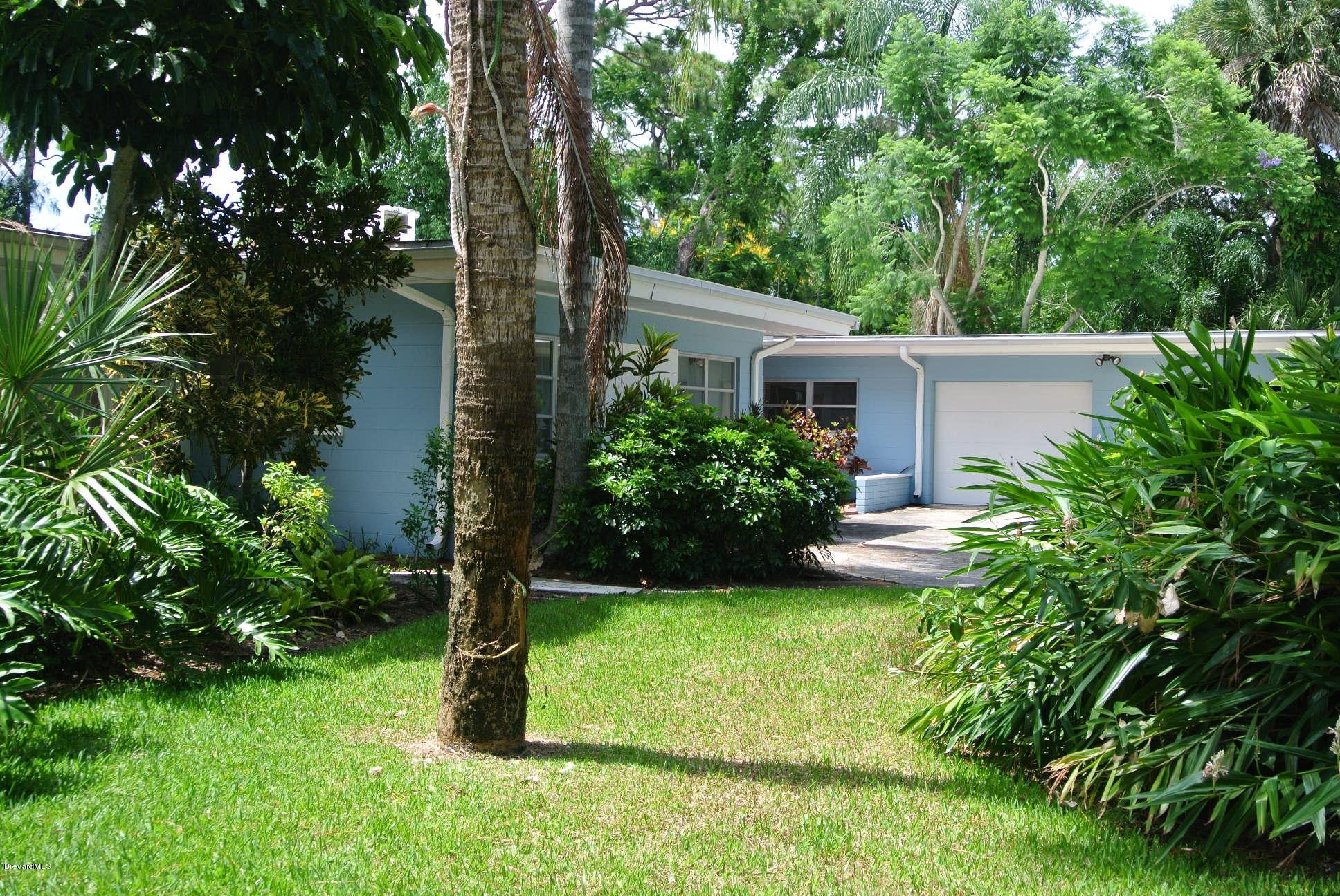 2108 Country Club Road Melbourne, FL 32901 - Photo 37 of 40 2108 Country Club Rd 038