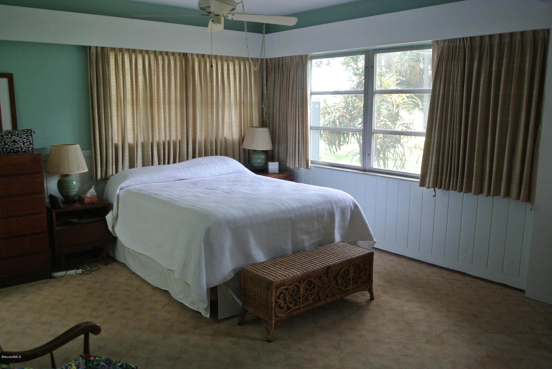 2108 Country Club Road Melbourne, FL 32901 - Photo 9 of 40 2108 Country Club Rd 009