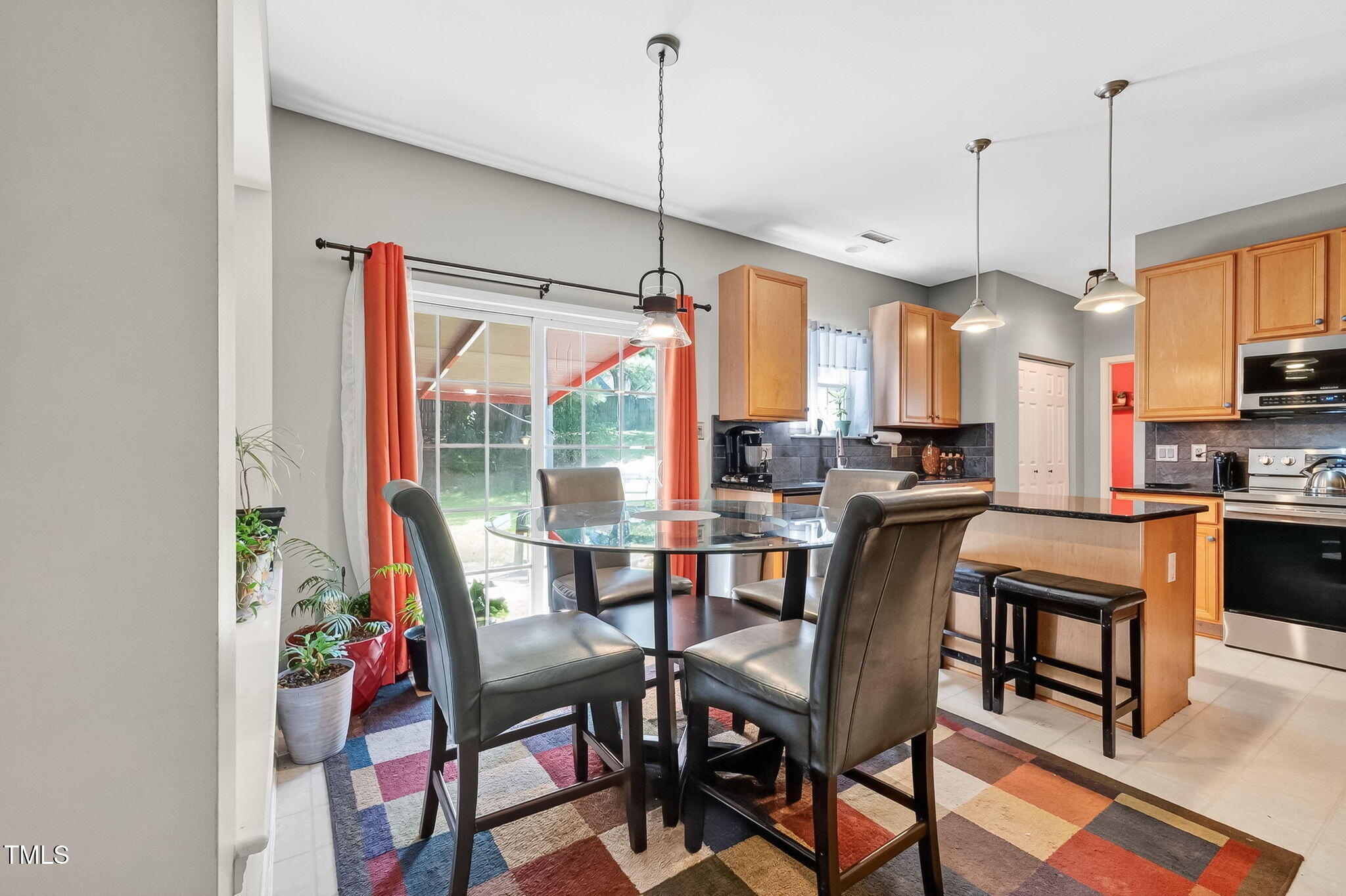 5308 Seaspray Lane Raleigh, NC 27610 - Photo 7 of 26 17-web-or-mls-DSC09473