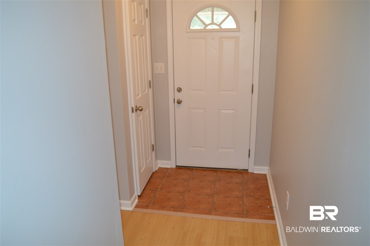 14682 Silveroaks Loop Silverhill, AL 36576 - Photo 7 of 21