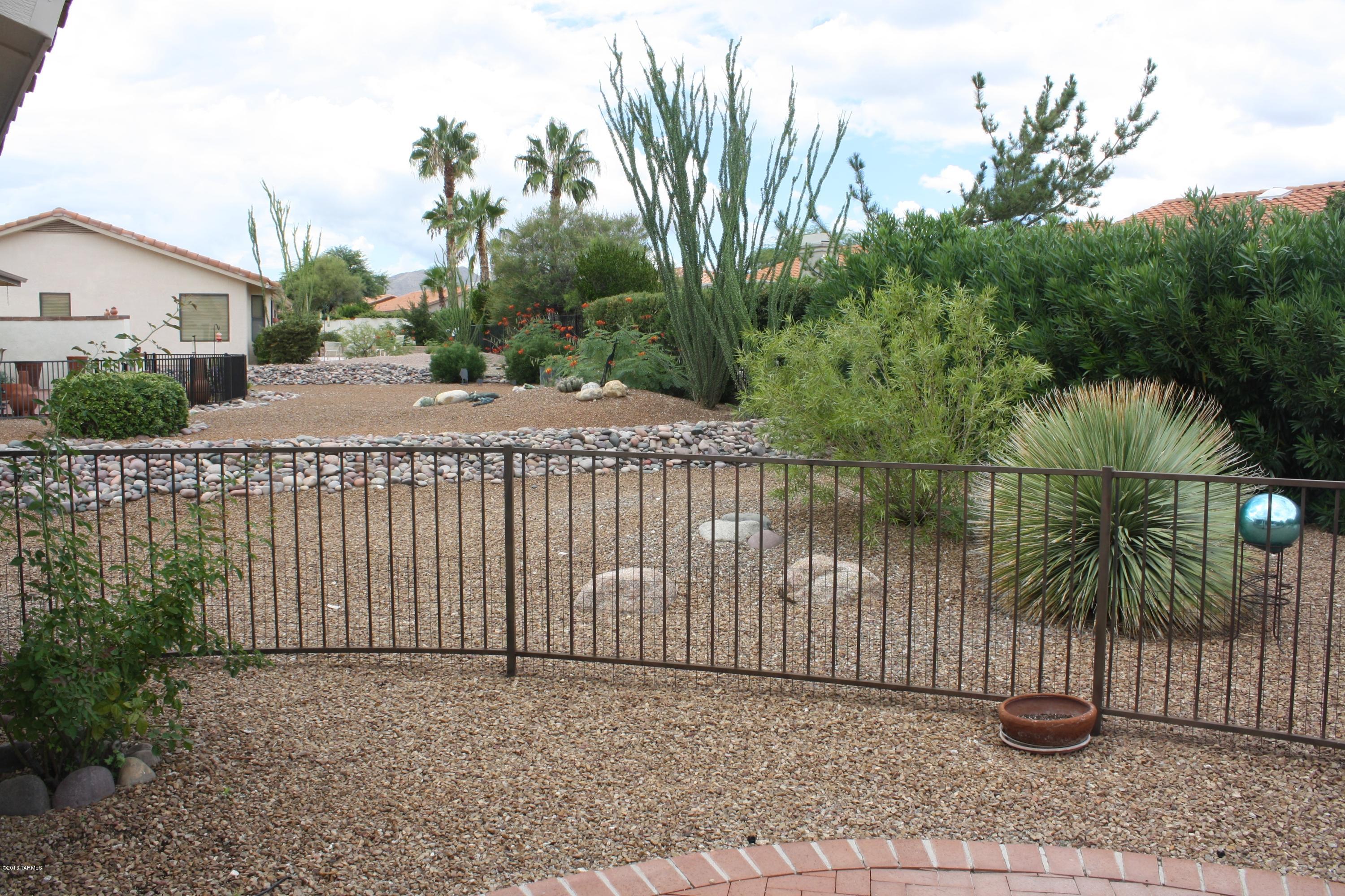 965 East Royal Ridge Drive Tucson, AZ 85755 - Photo 13 of 16