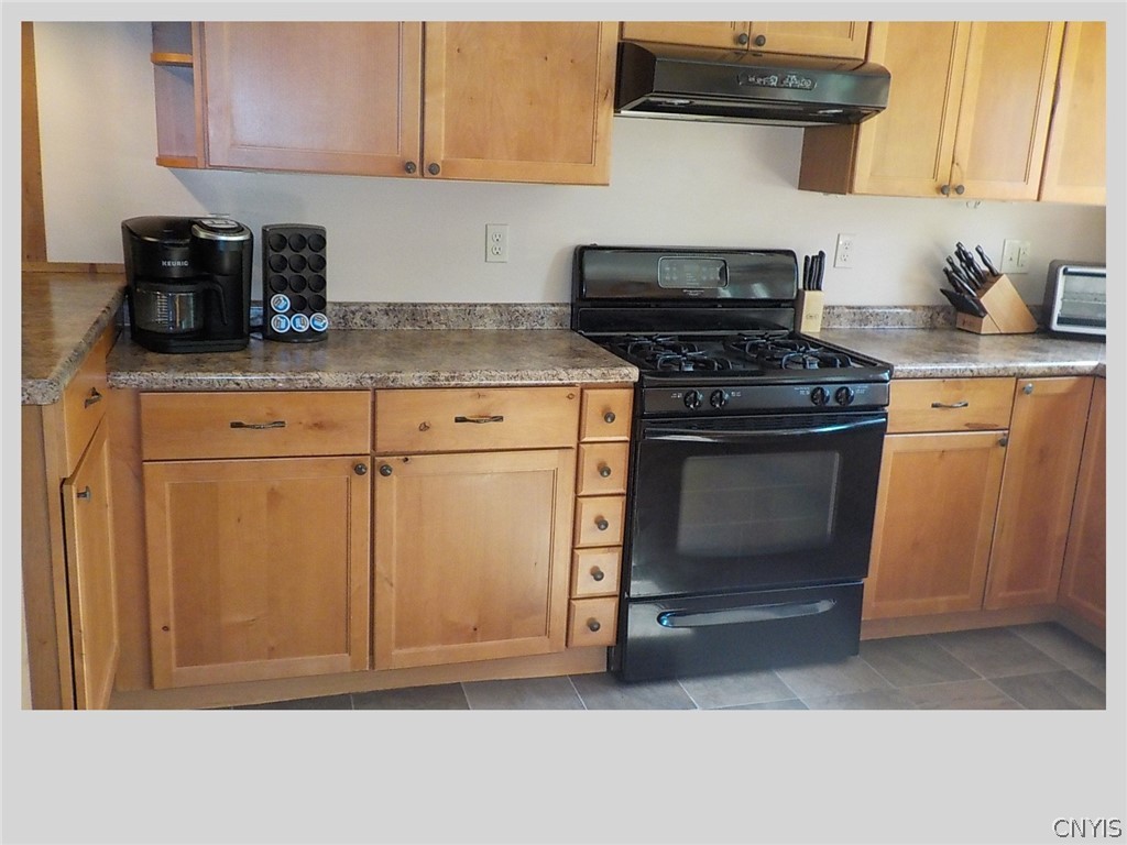 592 Towne Road Pulaski, NY 13142 - Photo 16 of 46