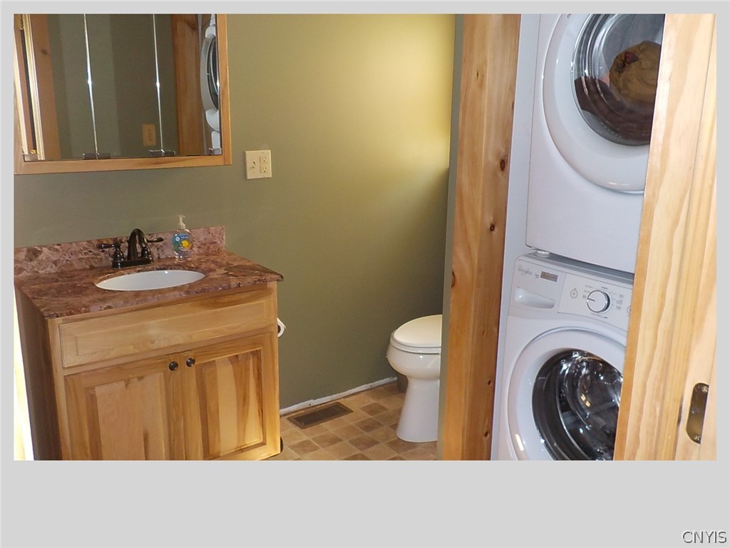 592 Towne Road Pulaski, NY 13142 - Photo 24 of 46 primary suite w laundry