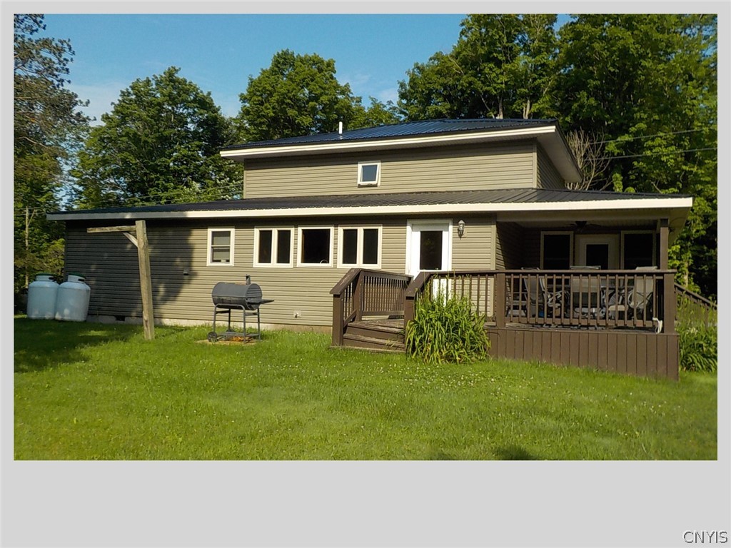 592 Towne Road Pulaski, NY 13142 - Photo 4 of 46