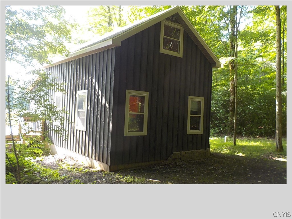 592 Towne Road Pulaski, NY 13142 - Photo 8 of 46