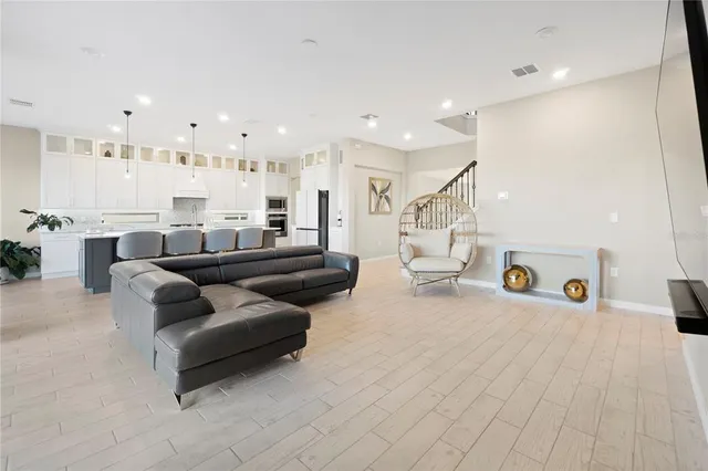 $1,050,000 | 15296 Willow Ridge Drive, Montverde, FL 34756