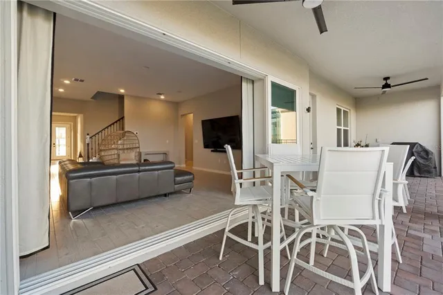 $1,050,000 | 15296 Willow Ridge Drive, Montverde, FL 34756