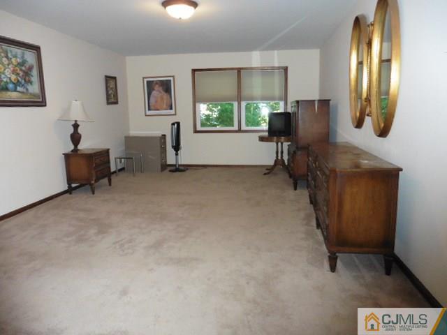 27 Boston Post Road East Brunswick, NJ 08816 - Photo 15 of 21 Gallery Image 15