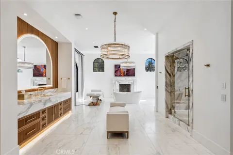 a view of a hallway with entryway