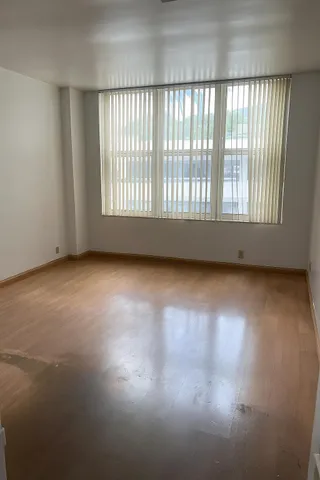 $380,000 | 4747 Collins Avenue, Unit 305, Miami Beach, FL 33140