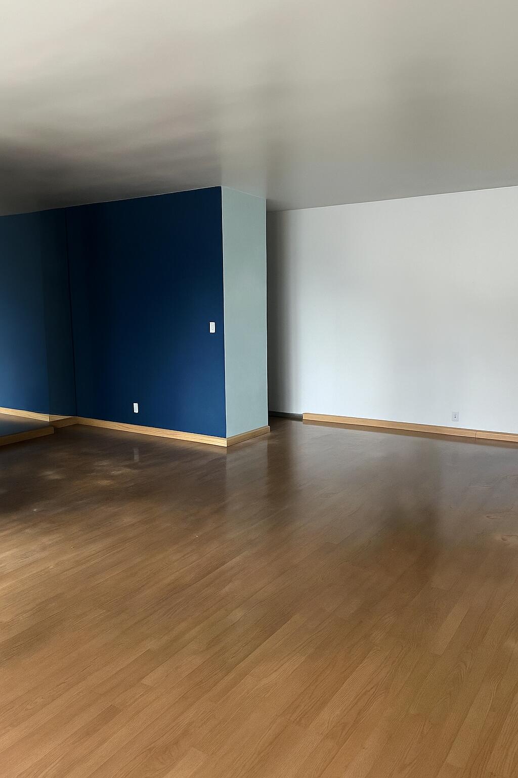 4747 Collins Avenue, Unit 305 Miami Beach, FL 33140 - Photo 10 of 12 a view of an empty room