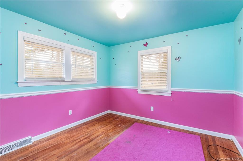 13800 Huntersville-Concord Road Huntersville, NC 28078 - Photo 9 of 16 a view of empty room with window