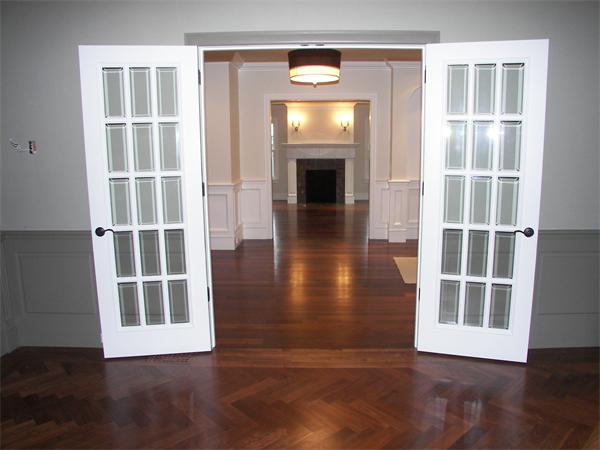 40 Skyview Lane Sudbury, MA 01776 - Photo 12 of 27 an empty room with wooden floor and windows