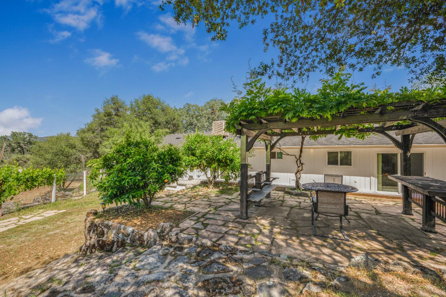 44719 Savage Road Coarsegold, CA 93614 - Photo 38 of 47