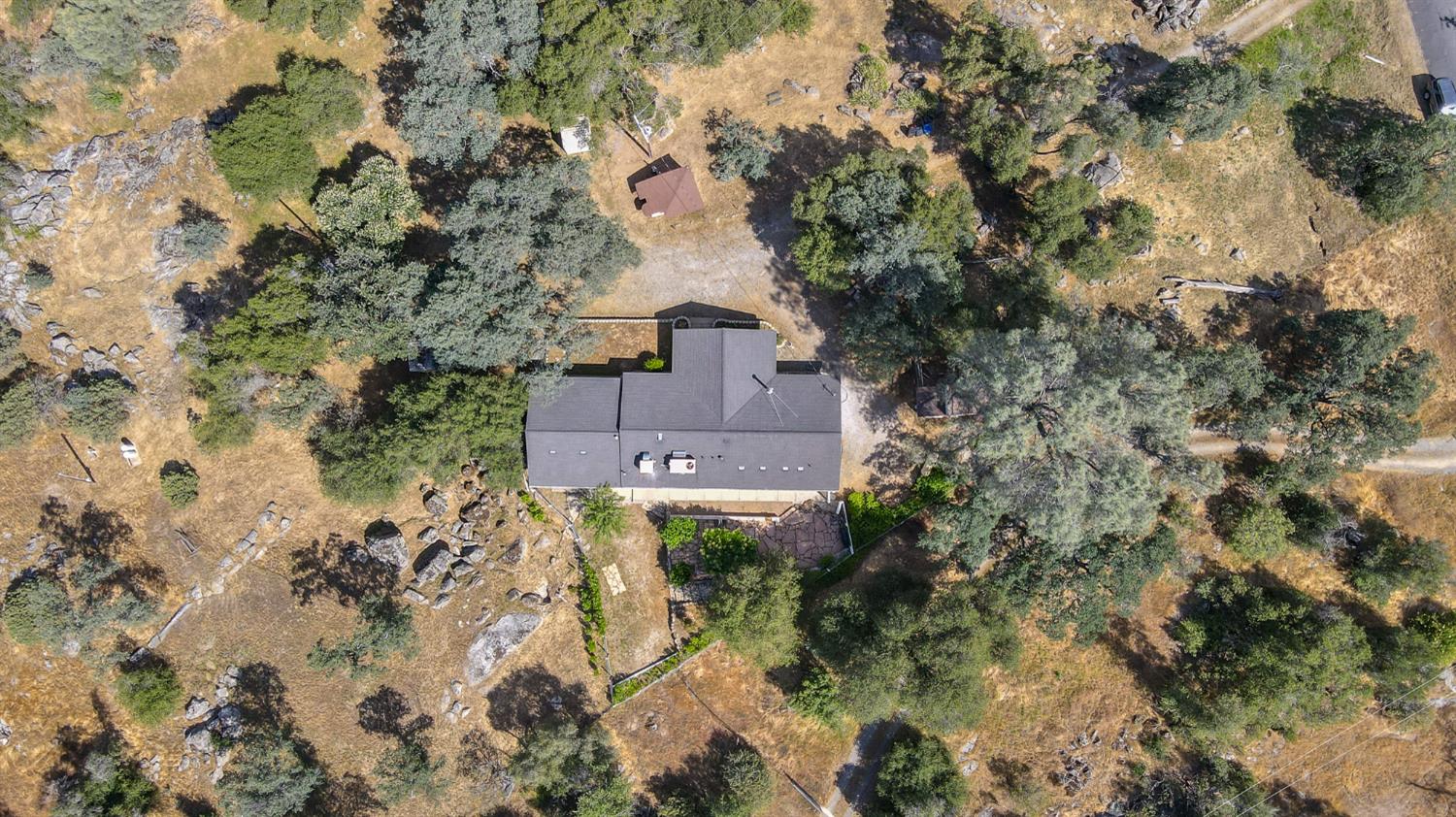 44719 Savage Road Coarsegold, CA 93614 - Photo 43 of 47