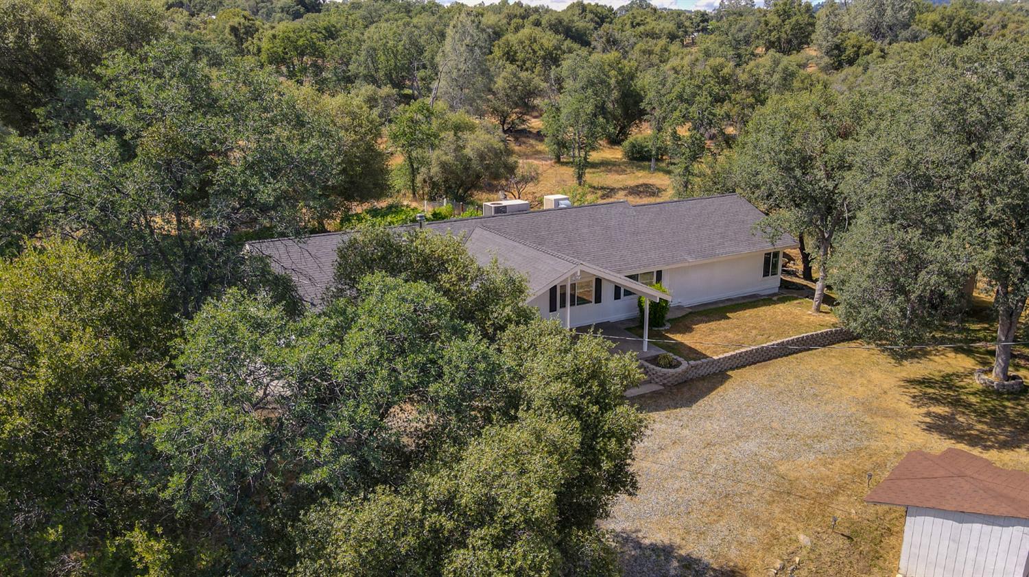 44719 Savage Road Coarsegold, CA 93614 - Photo 45 of 47