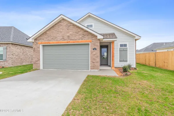 $254,200 | 101 Harvest View Lane, Maurice, LA 70555