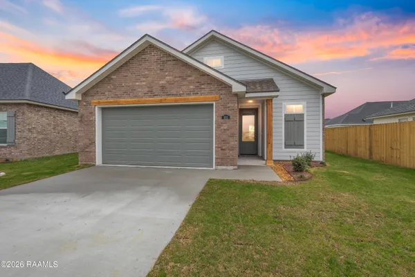 $254,200 | 101 Harvest View Lane, Maurice, LA 70555