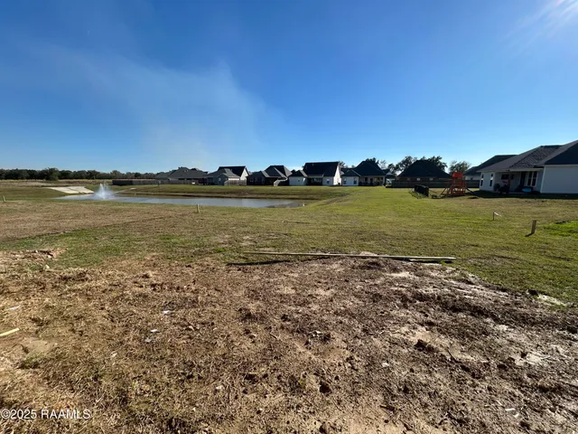 $254,200 | 101 Harvest View Lane, Maurice, LA 70555