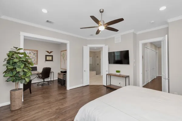 $3,950 | 1716 Upland Lakes, Houston, TX 77043