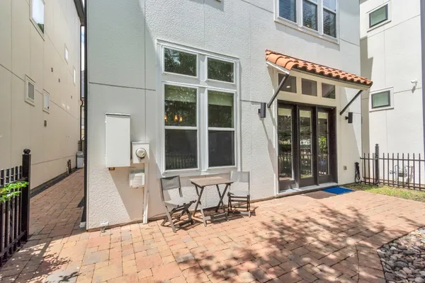 $3,950 | 1716 Upland Lakes, Houston, TX 77043