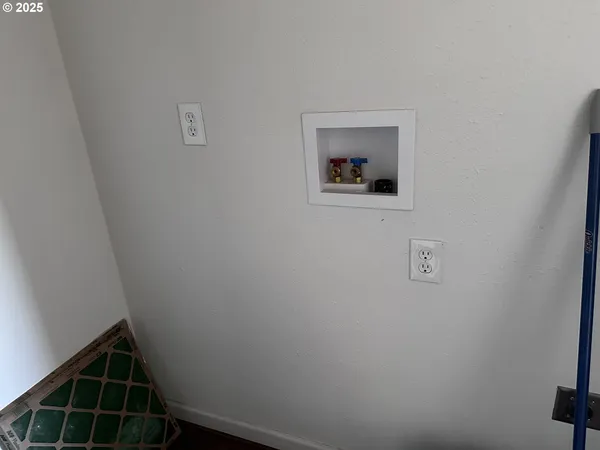 $359,000 | 46864 Tucker Road, Silver Lake, OR 97638