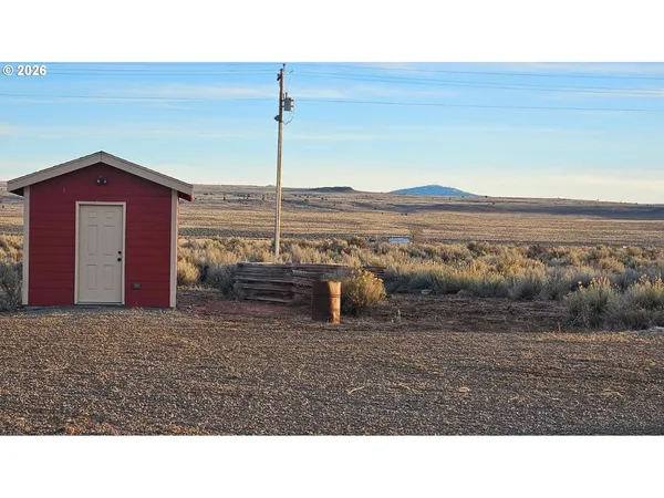 $359,000 | 46864 Tucker Road, Silver Lake, OR 97638