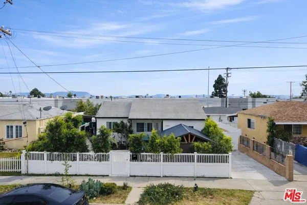 $1,199,000 | 10554 Lanark Street, Sun Valley, CA 91352