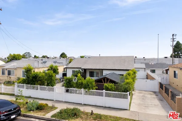 $1,199,000 | 10554 Lanark Street, Sun Valley, CA 91352