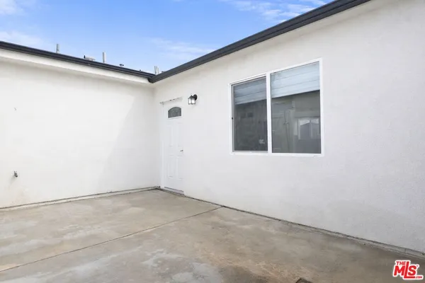 $1,199,000 | 10554 Lanark Street, Sun Valley, CA 91352