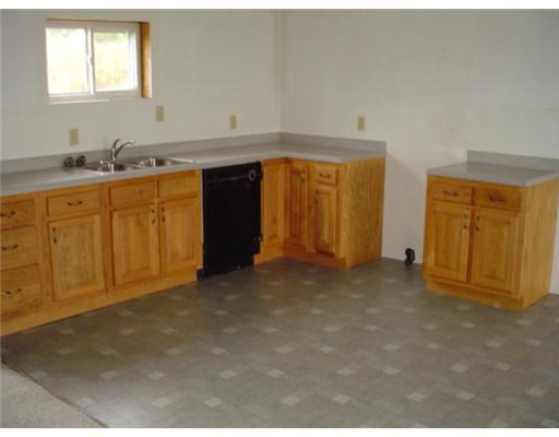 229 Rose Road Mount Pleasant, PA 15666 - Photo 2 of 8 Kitchen.