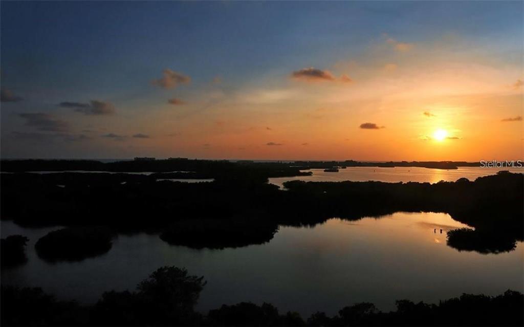 409 North Point Road, Unit 802 Osprey, FL 34229 - Photo 15 of 43 Gallery Image 15