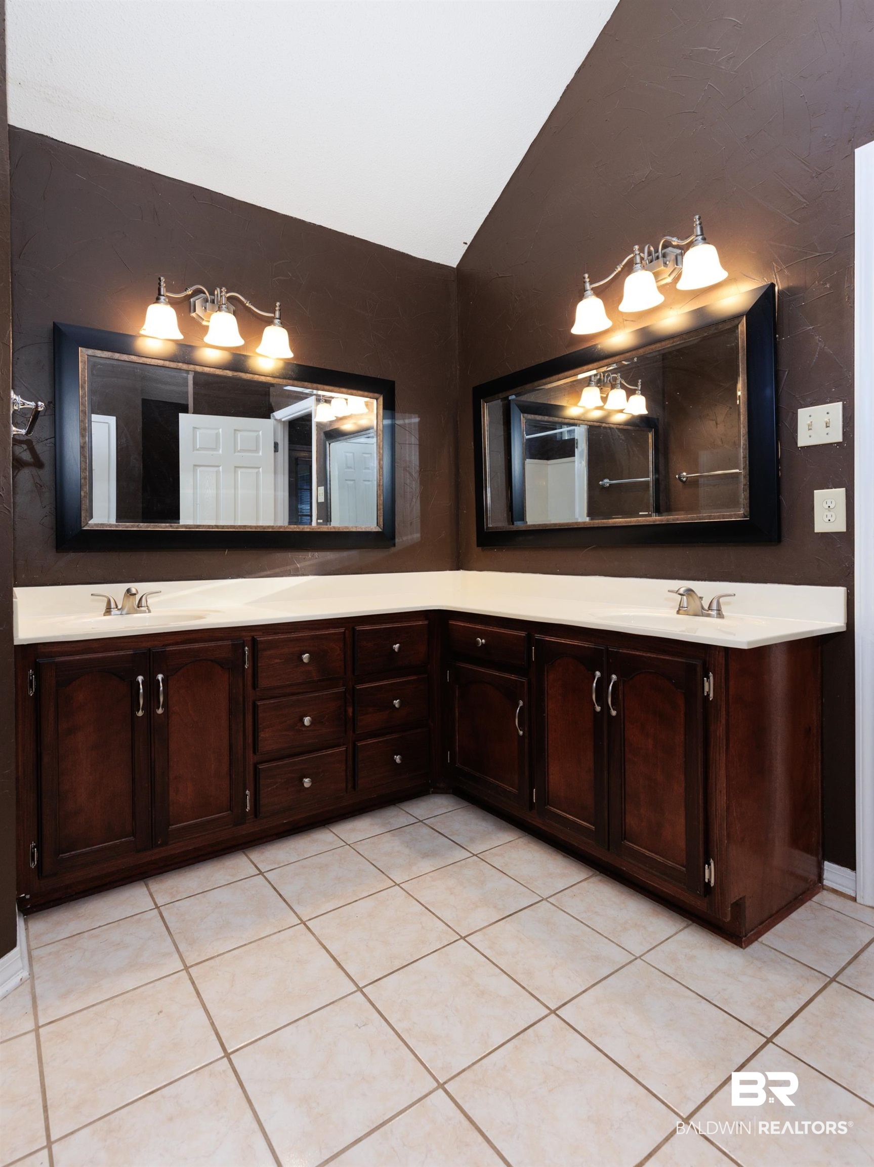 806 Louise Avenue Mobile, AL 36609 - Photo 19 of 23