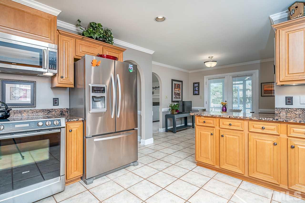 5425 Den Heider Way Raleigh, NC 27606 - Photo 11 of 30 Gallery Image 11