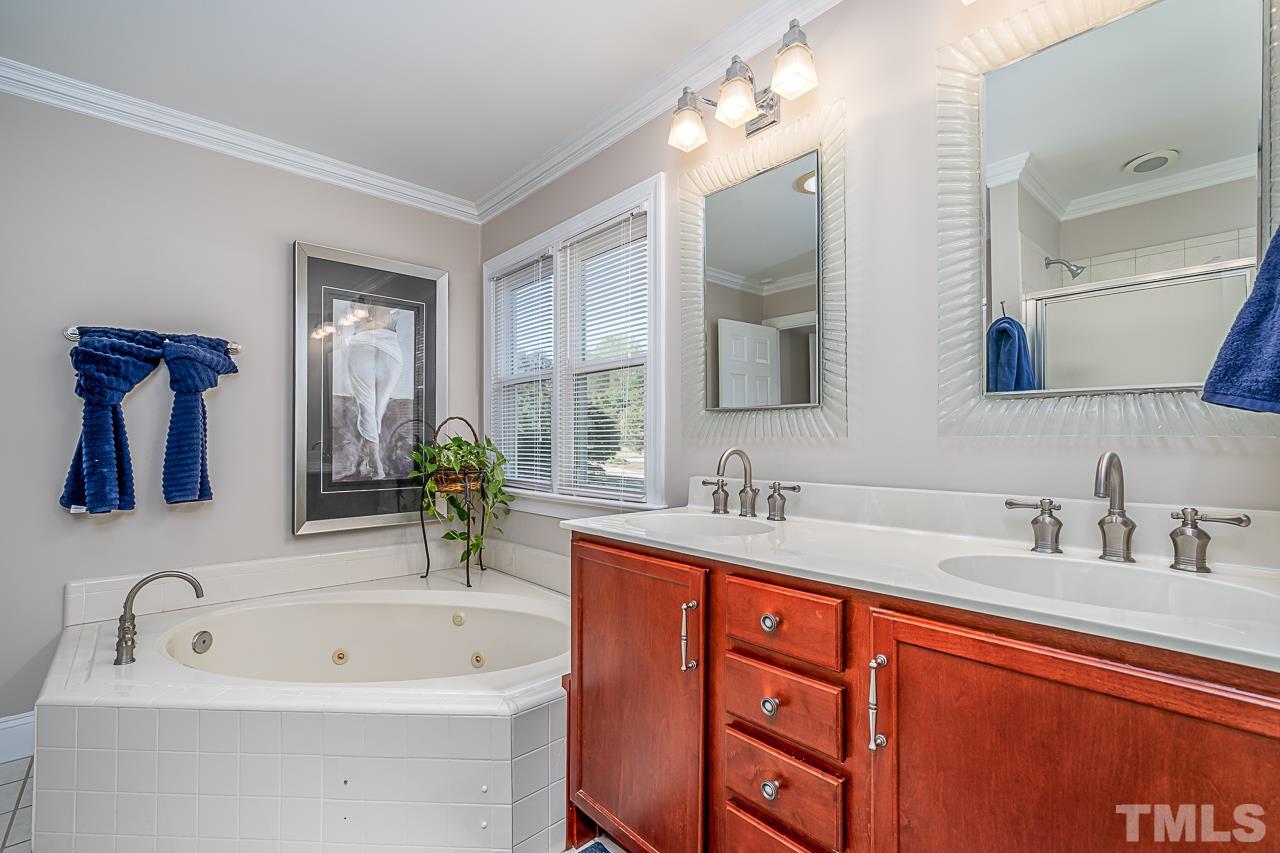 5425 Den Heider Way Raleigh, NC 27606 - Photo 16 of 30 Gallery Image 16