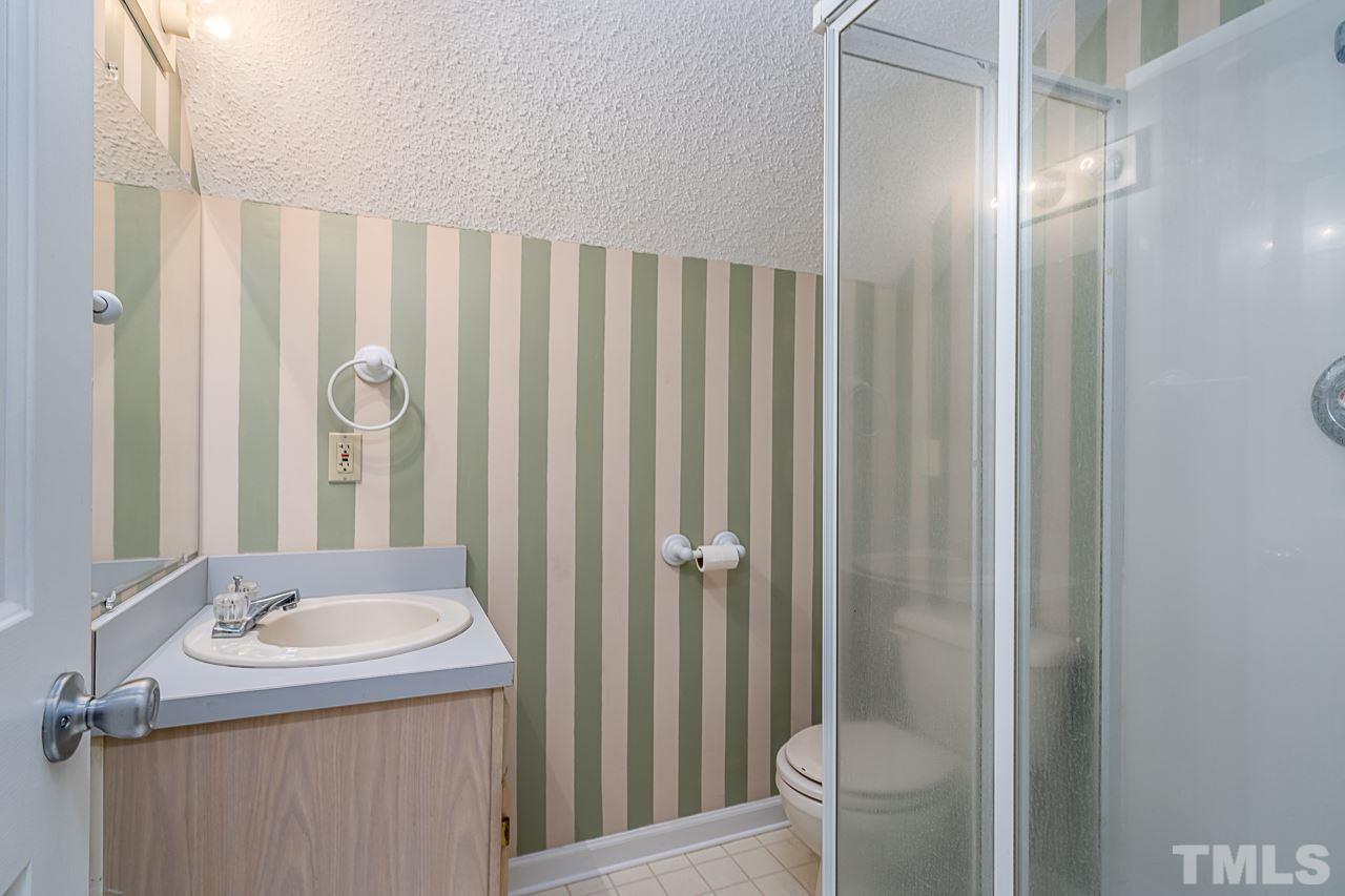 5425 Den Heider Way Raleigh, NC 27606 - Photo 24 of 30 Gallery Image 24