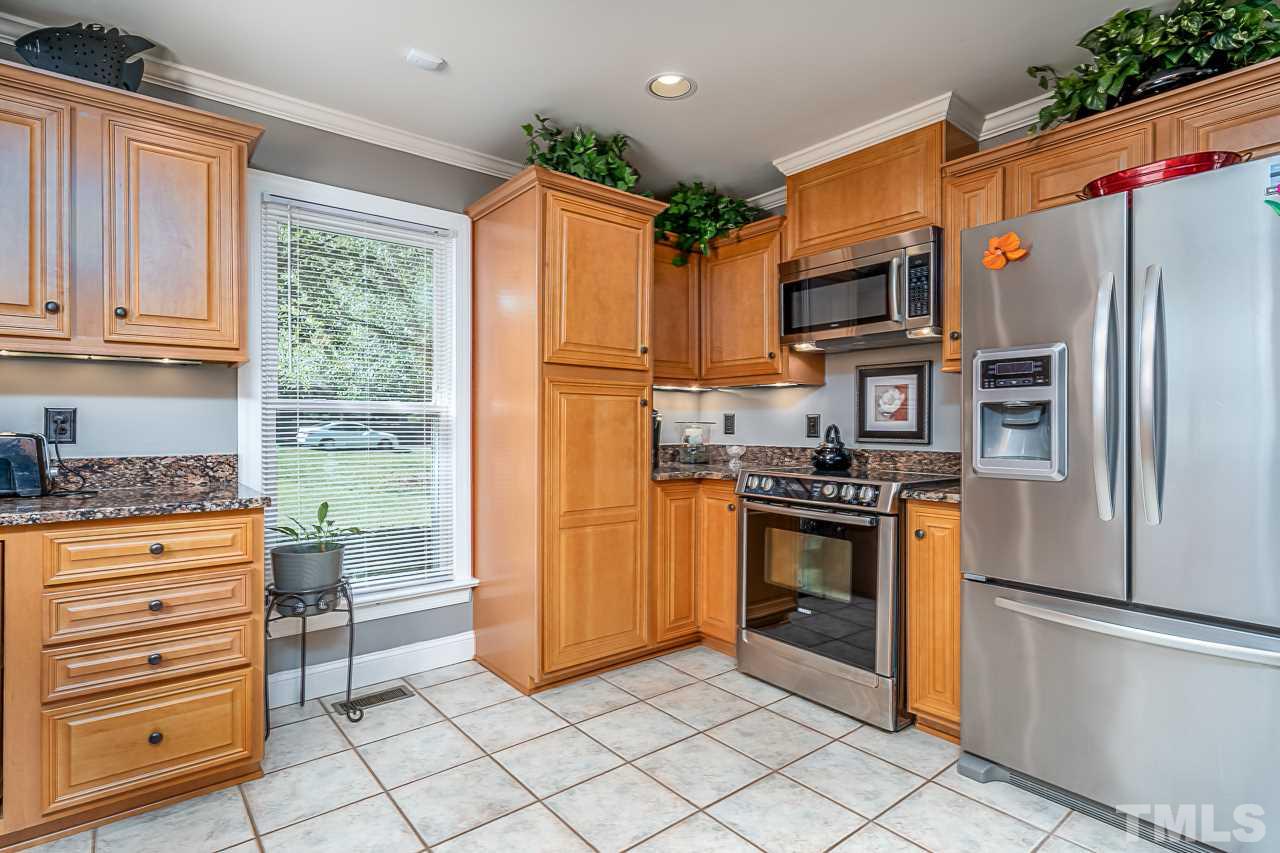 5425 Den Heider Way Raleigh, NC 27606 - Photo 10 of 30 Gallery Image 10