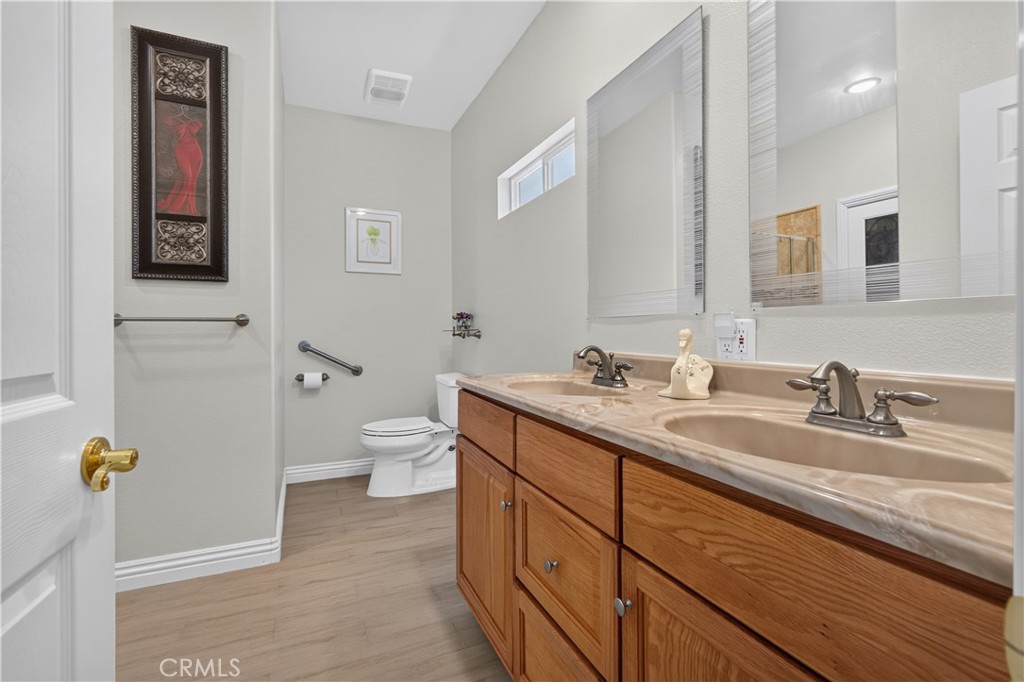 11719 Monte Leon Way Porter Ranch, CA 91326 - Photo 22 of 56 Master Bathroom at downstairs