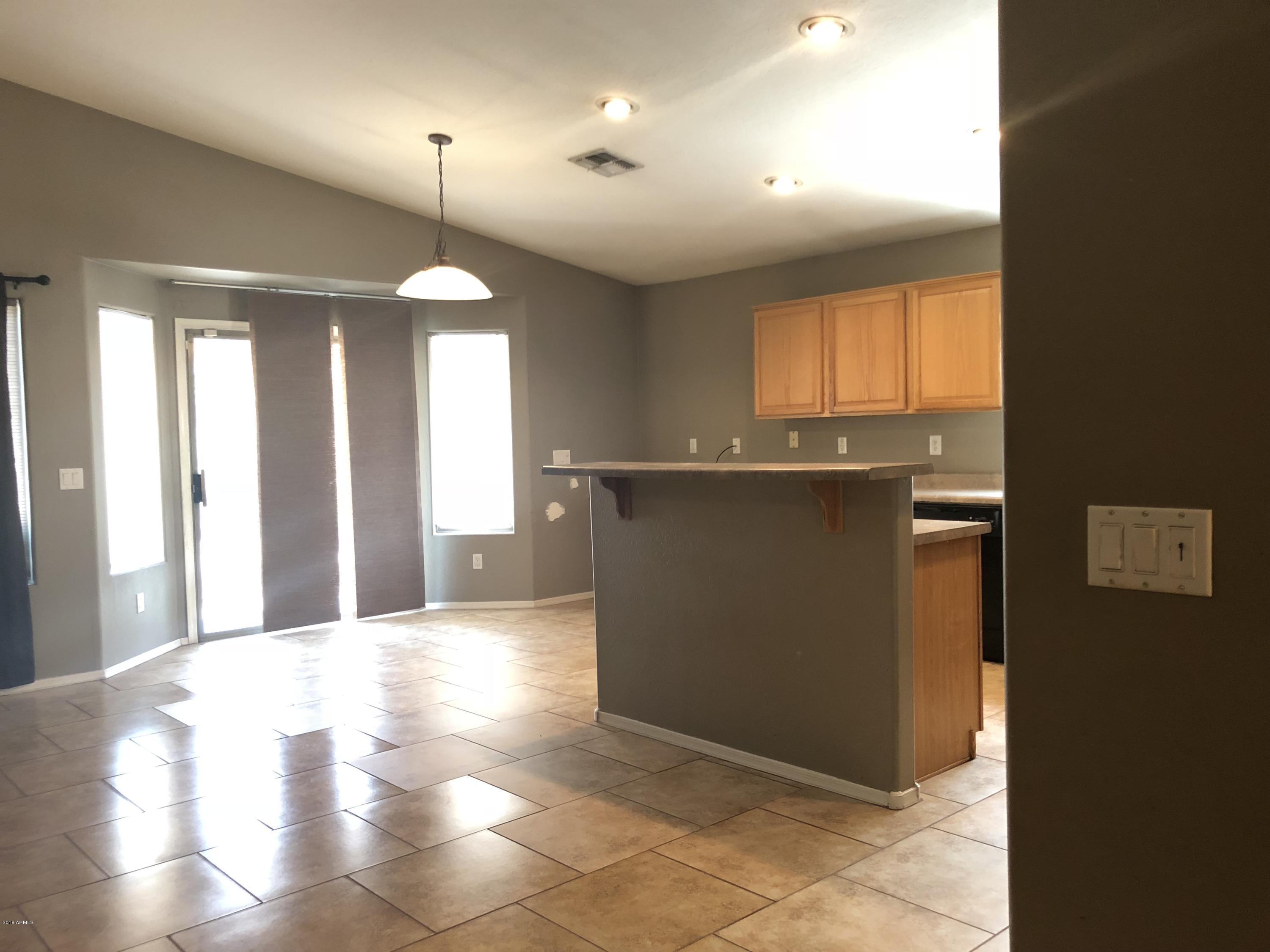2321 West Maldonado Road Phoenix, AZ 85041 - Photo 15 of 44 IMG_1274