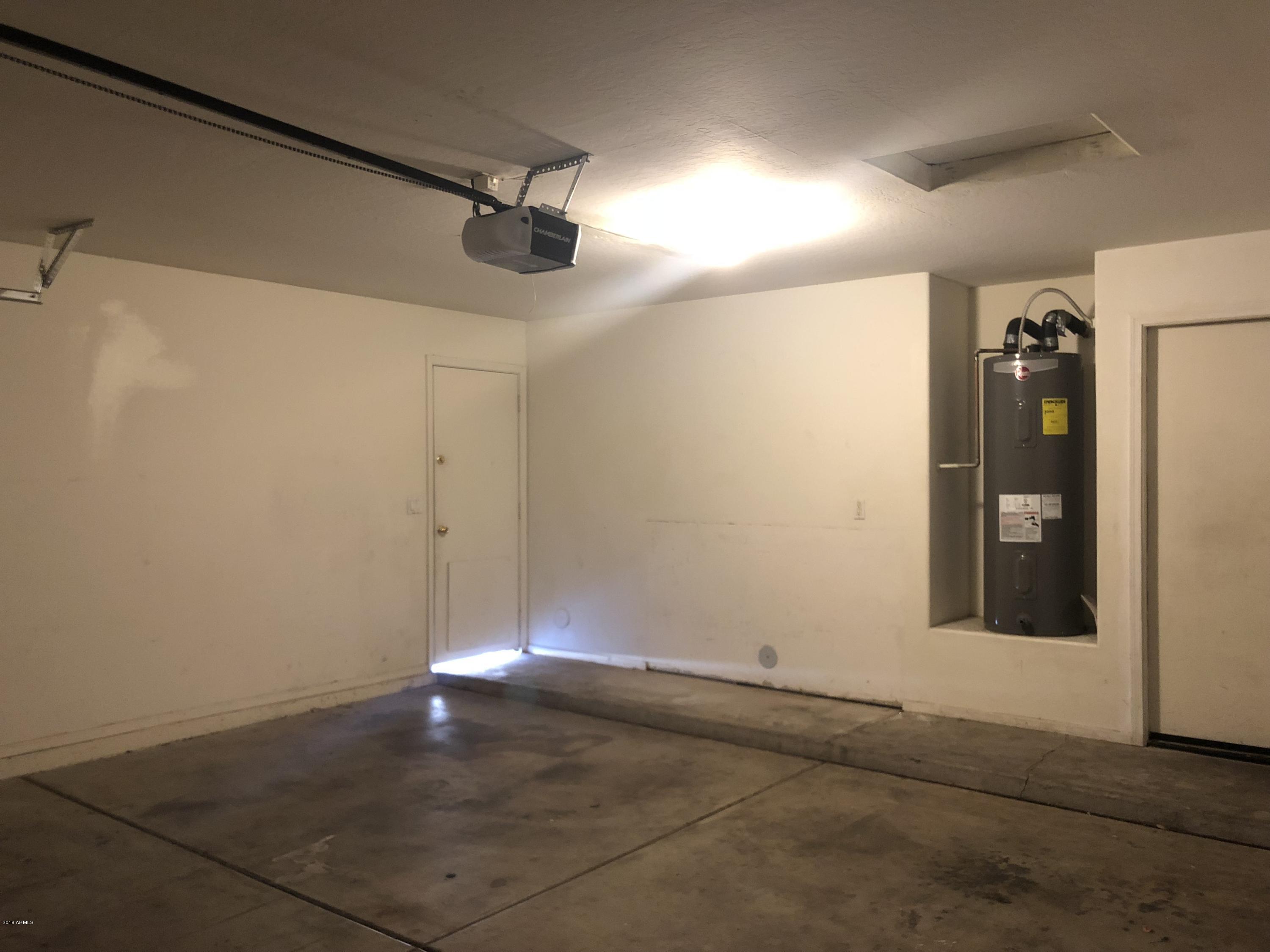 2321 West Maldonado Road Phoenix, AZ 85041 - Photo 27 of 44 a view of empty room