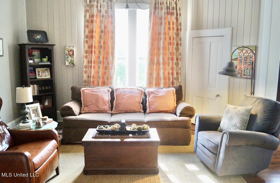 205 West Georgetown Street Crystal Springs, MS 39059 - Photo 16 of 37 IMG_8945