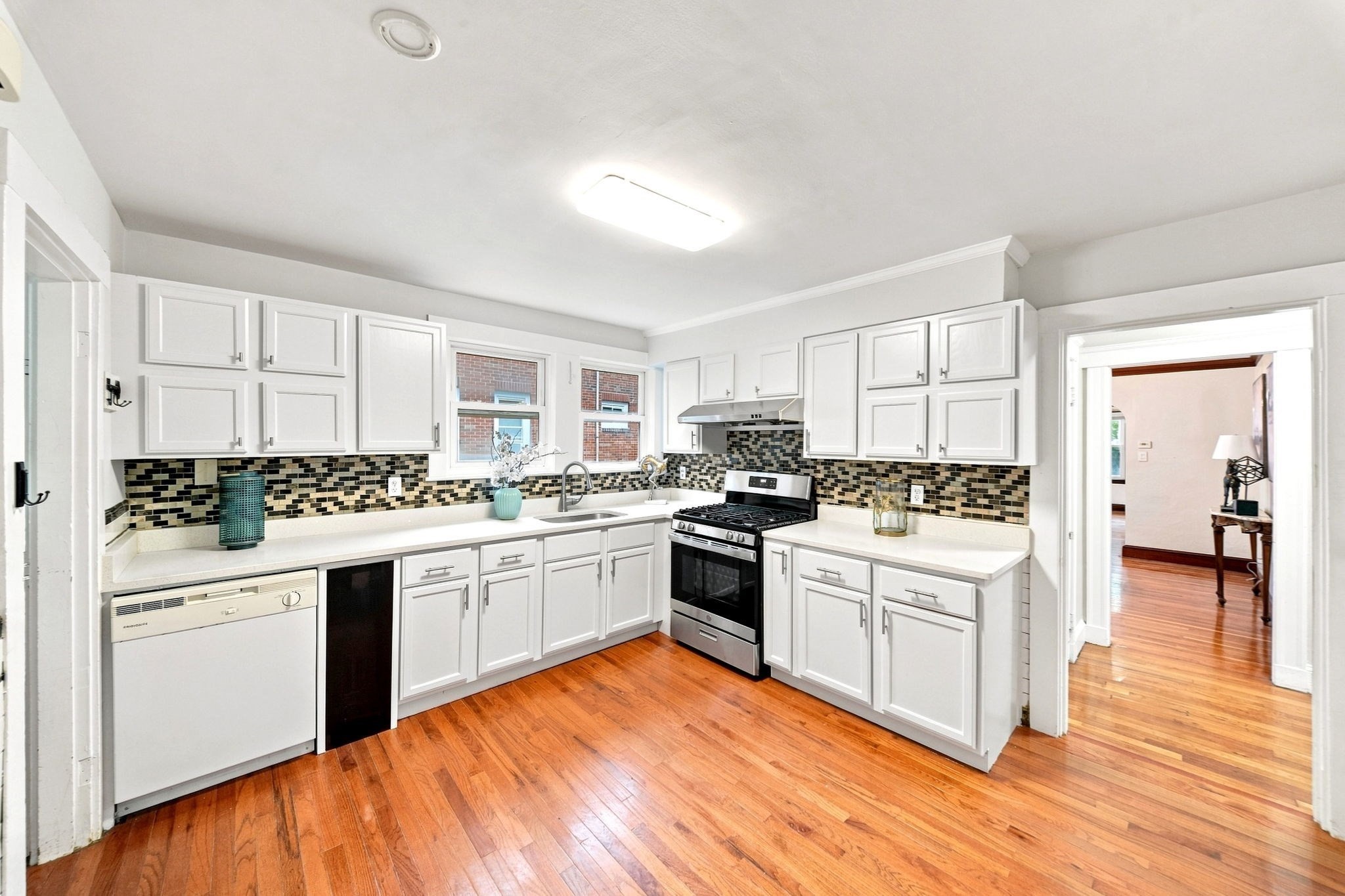 44 Colborne Road, Unit 44 Boston, MA 02135 - Photo 4 of 33 Gallery Image 4