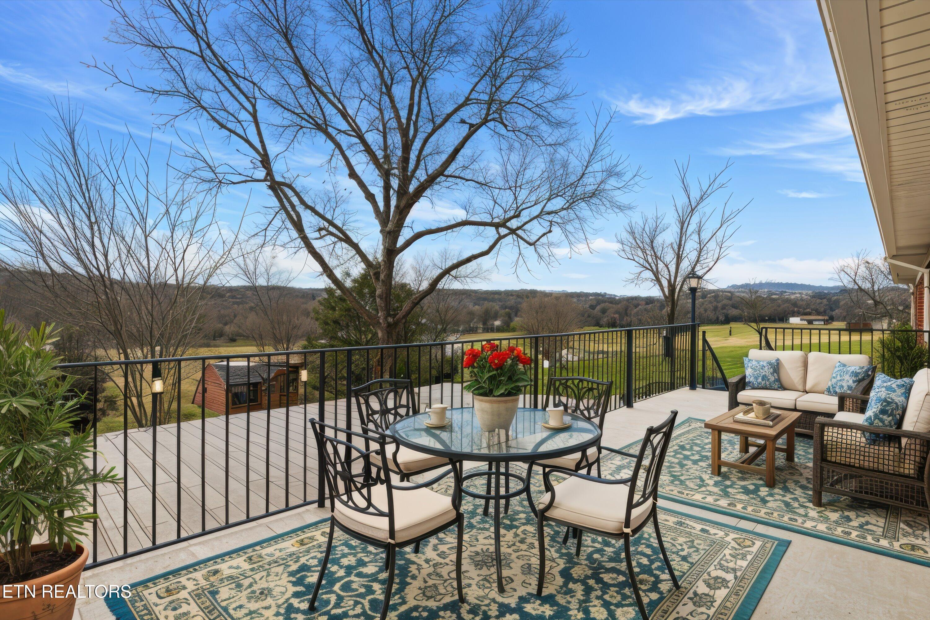 1021 Graves Road Strawberry Plains, TN 37871 - Photo 32 of 60 Staged Upper Deck