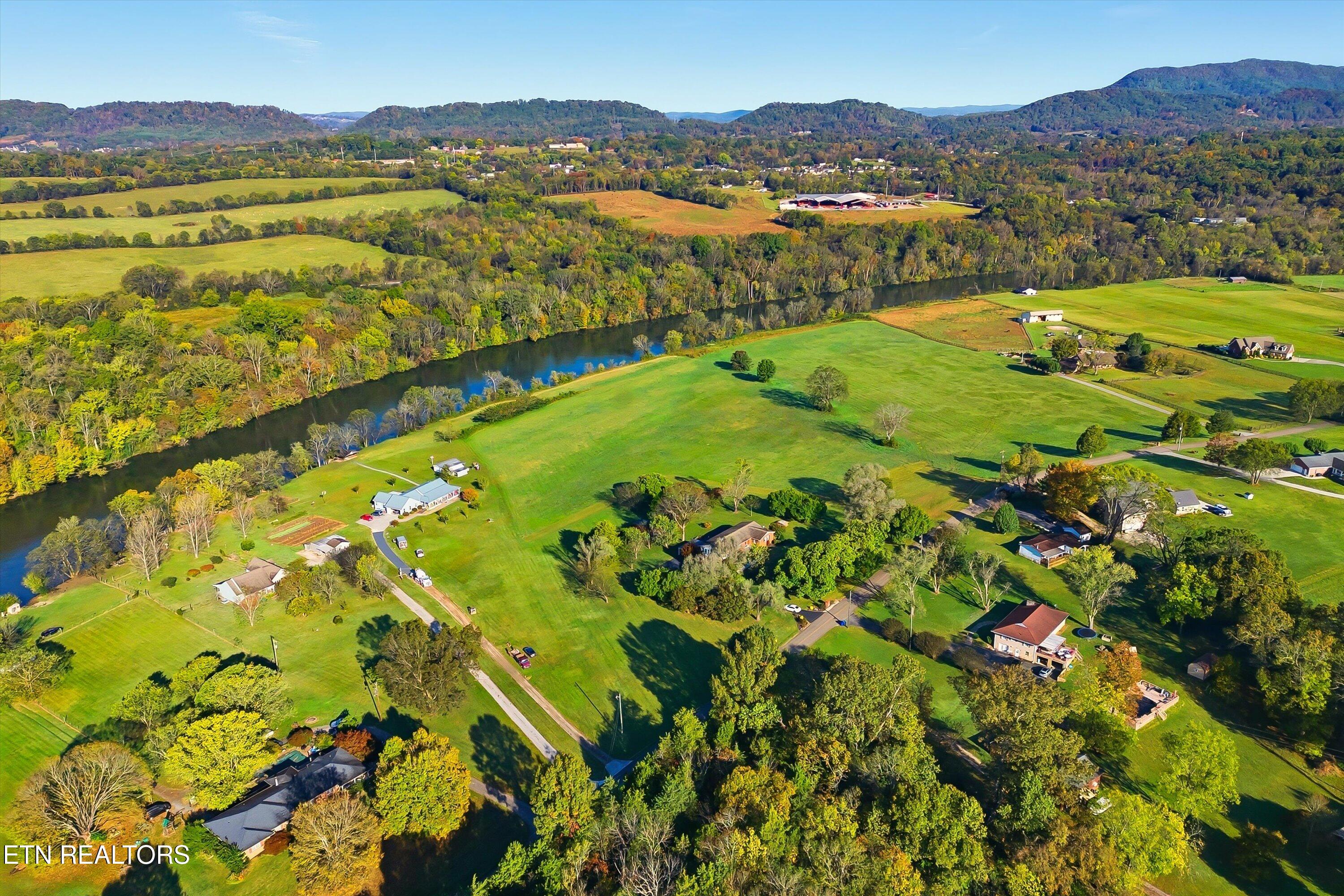 1021 Graves Road Strawberry Plains, TN 37871 - Photo 42 of 60 Drone