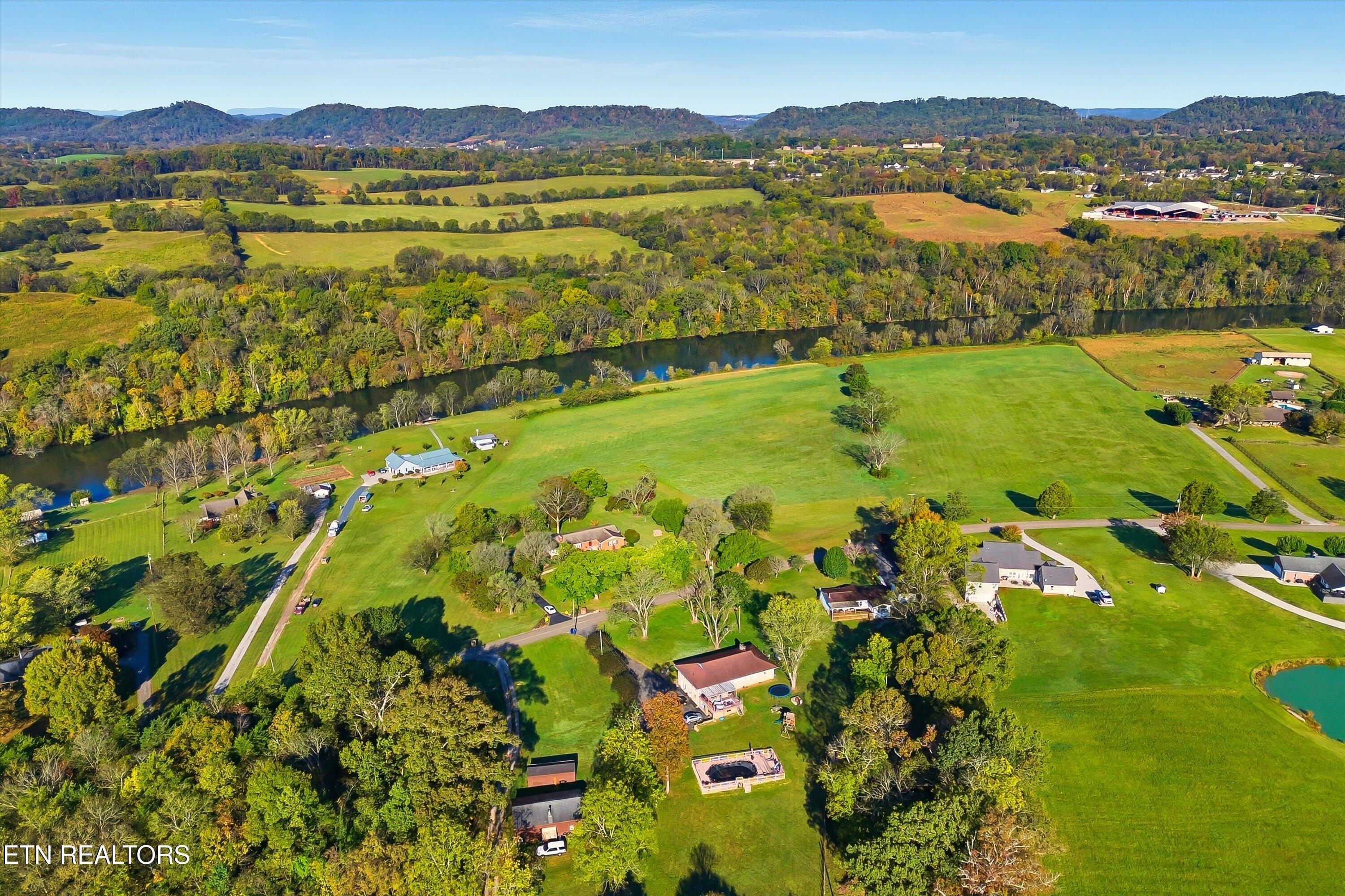 1021 Graves Road Strawberry Plains, TN 37871 - Photo 44 of 60 Drone